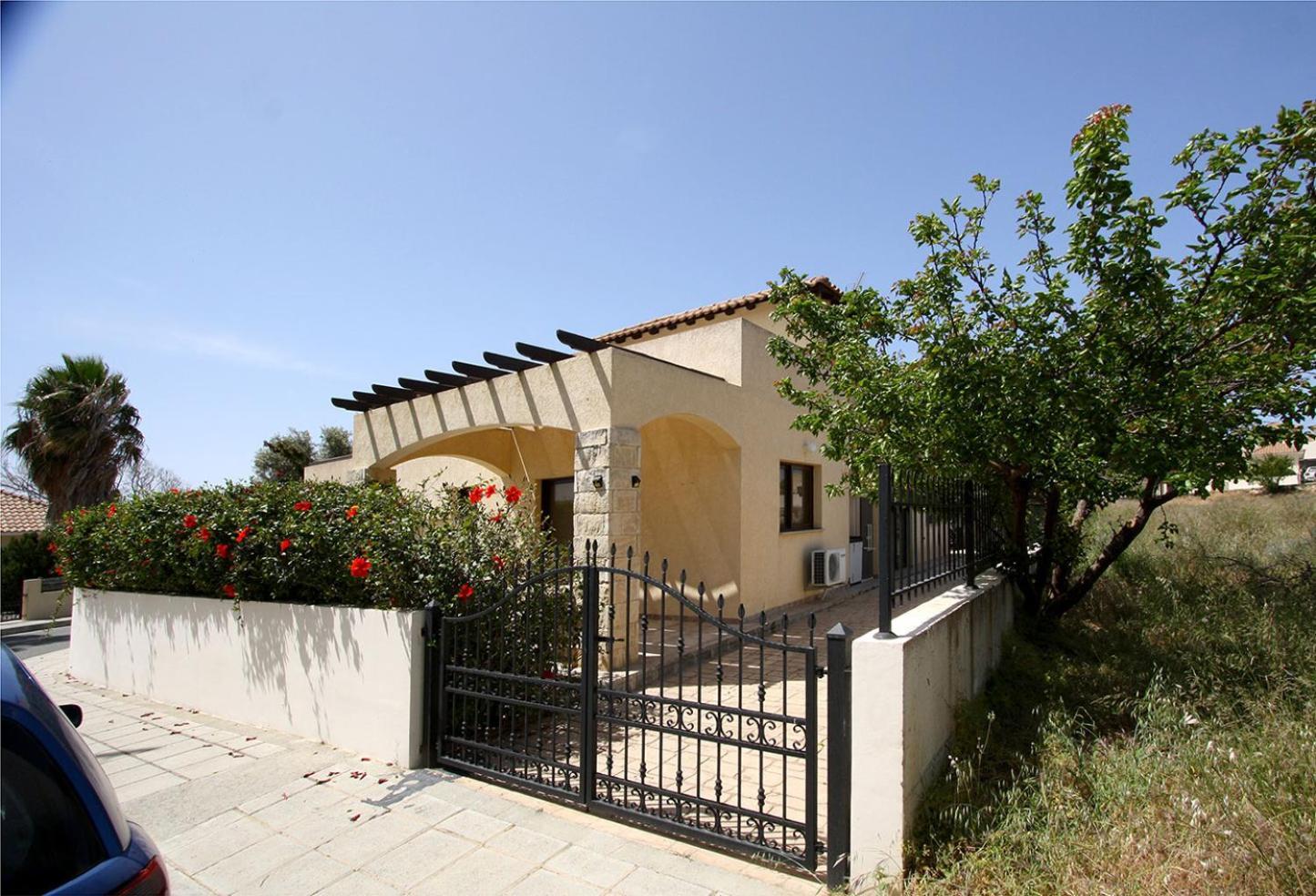 Amathousia Villa With Private Pool And Sea View Pissoúri Eksteriør bilde