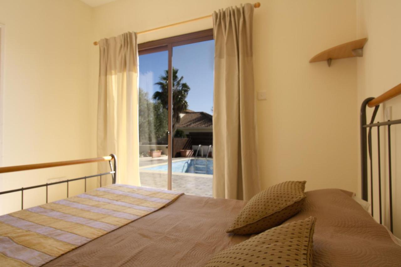 Amathousia Villa With Private Pool And Sea View Pissoúri Eksteriør bilde